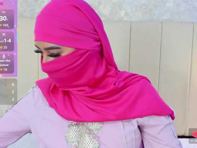 Dakshaa's BongaCams show and profile