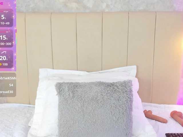 Dakshaa's BongaCams show and profile