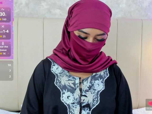 Dakshaa's BongaCams show and profile