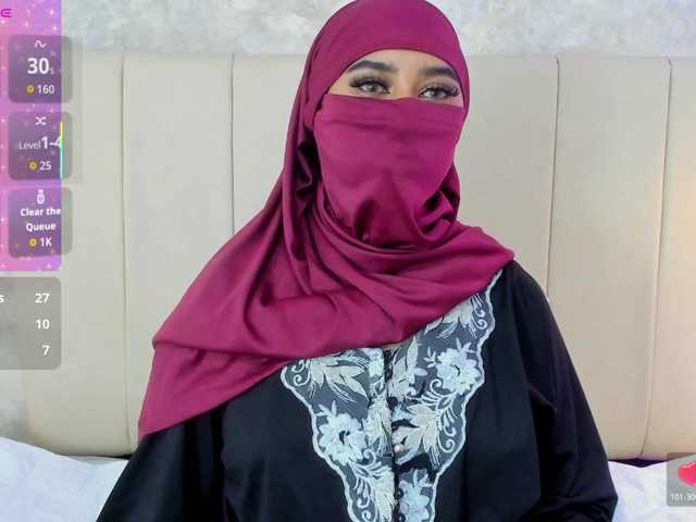 Dakshaa's BongaCams show and profile