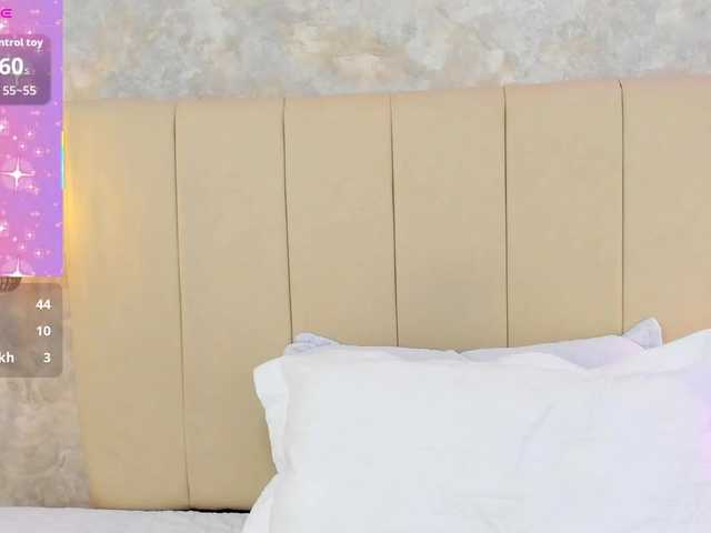 le modèle Dakshaa est en webcam porno dans un show sur le site bongacams, il possède les tags suivants: Arab,Brunette,Trimmed