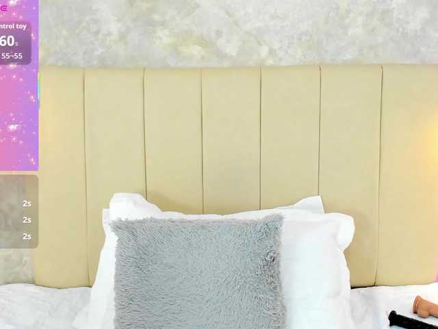 Dakshaa's BongaCams show and profile