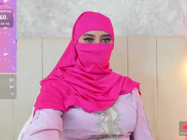 Dakshaa's BongaCams show and profile