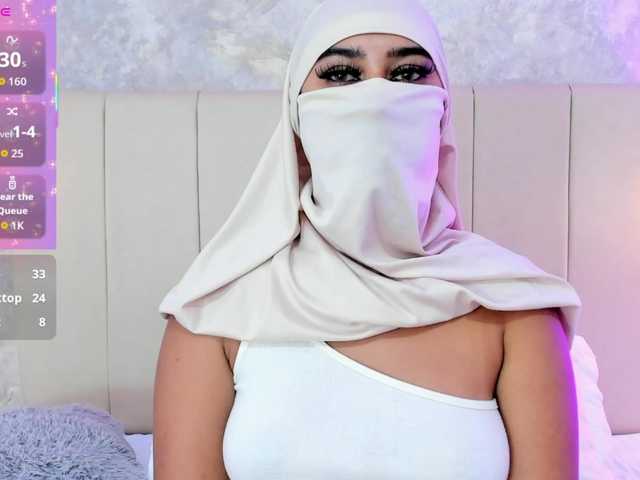 Dakshaa's BongaCams show and profile