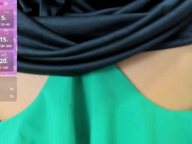 Dakshaa's BongaCams show and profile