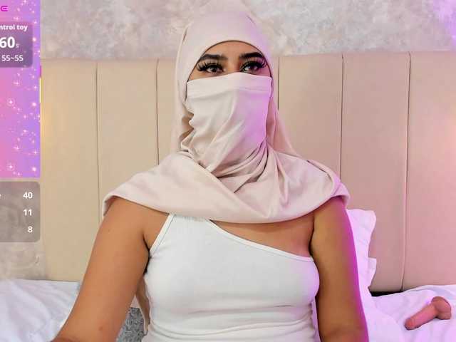 Dakshaa's BongaCams show and profile