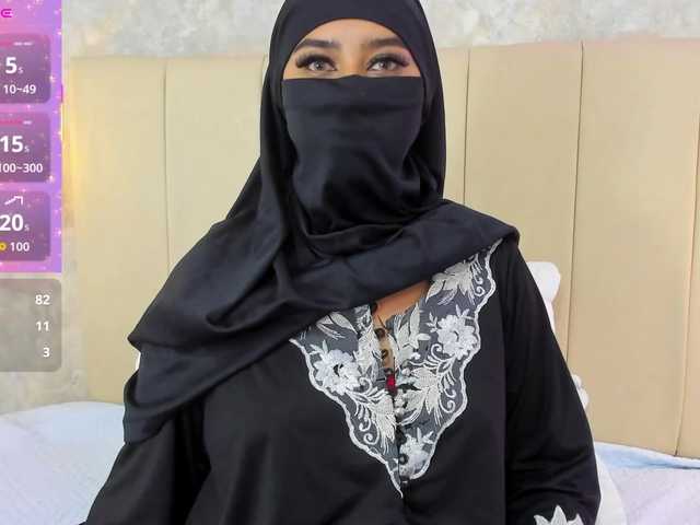 Dakshaa's BongaCams show and profile