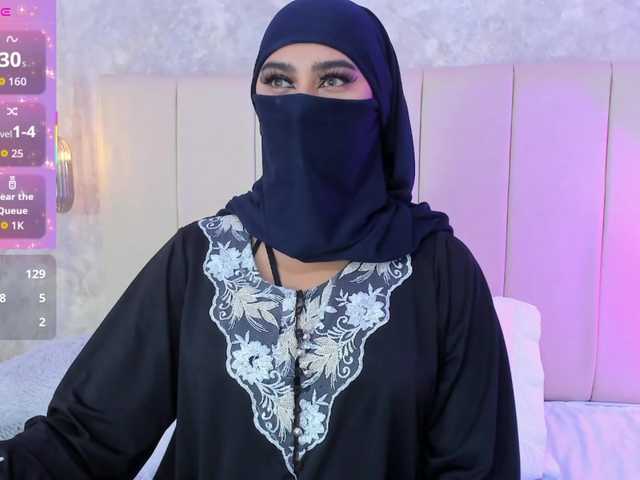 Dakshaa's BongaCams show and profile