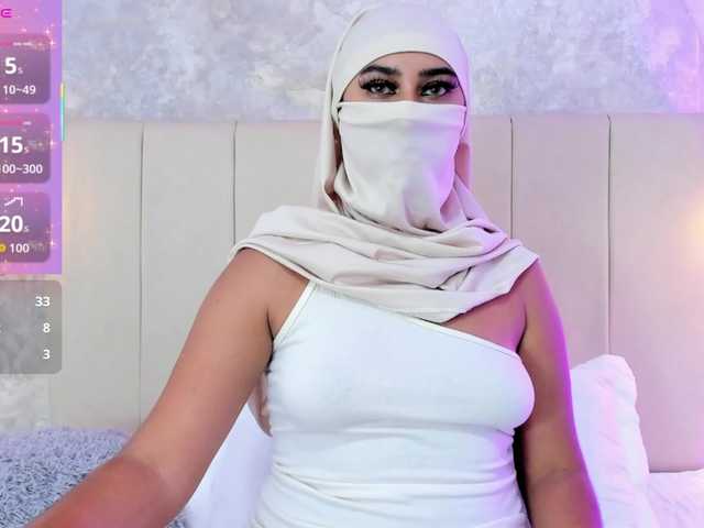 Dakshaa's BongaCams show and profile