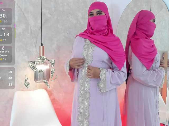 Dakshaa's BongaCams show and profile