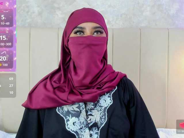 Dakshaa's BongaCams show and profile