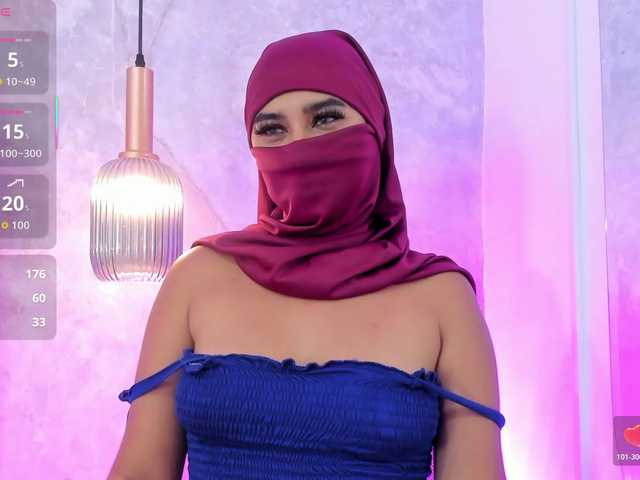 Dakshaa's BongaCams show and profile