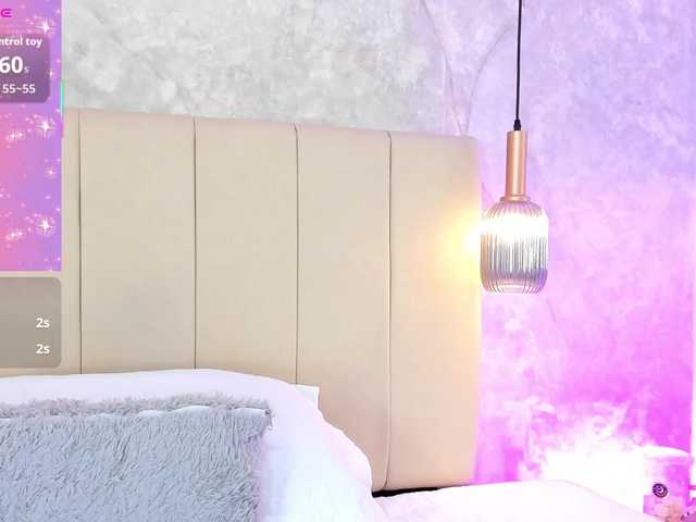 Dakshaa's BongaCams show and profile