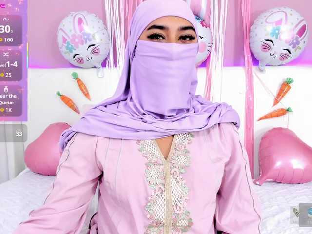 Dakshaa's BongaCams show and profile