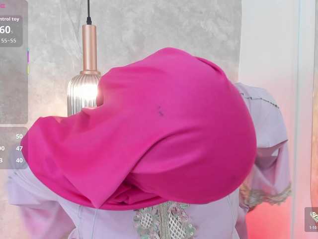 Dakshaa's BongaCams show and profile