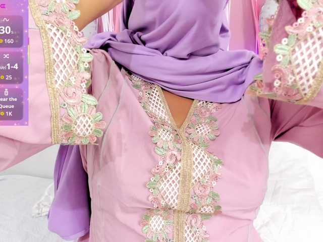 Dakshaa's BongaCams show and profile