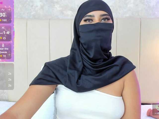 Dakshaa's BongaCams show and profile