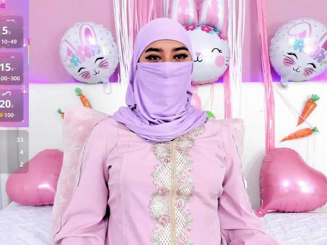 Dakshaa's BongaCams show and profile