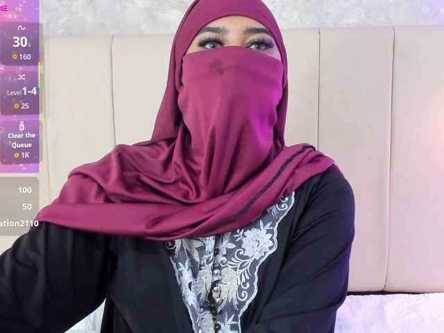 Dakshaa's BongaCams show and profile