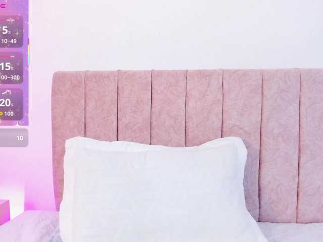 Dakshaa's BongaCams show and profile