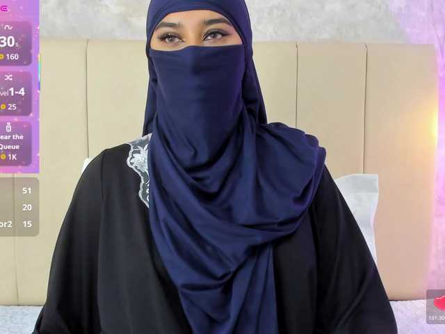 Dakshaa's BongaCams show and profile