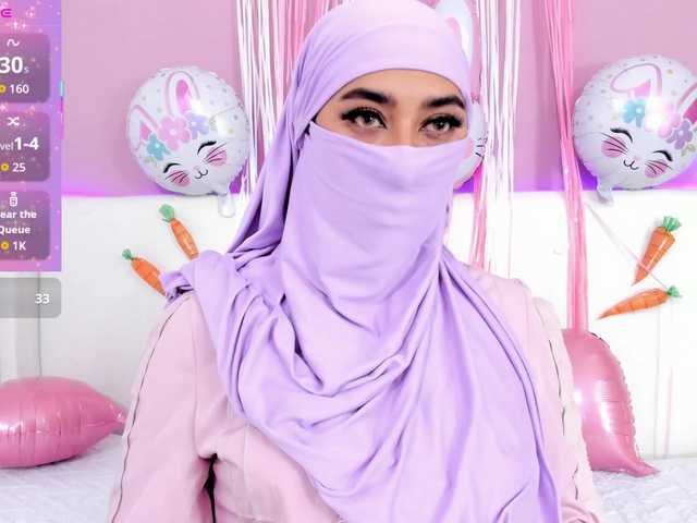 Dakshaa's BongaCams show and profile