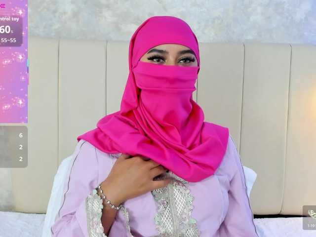 Dakshaa's BongaCams show and profile