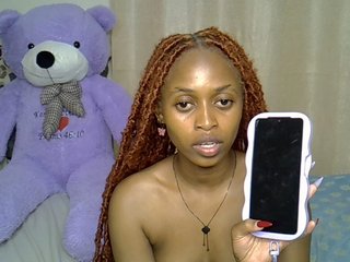 PetiteCaramel Porn Show