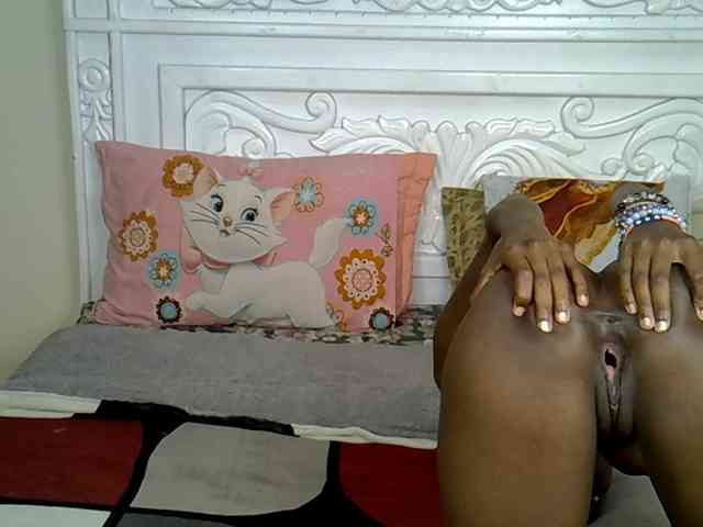 PetiteBunnny PetiteBunnny