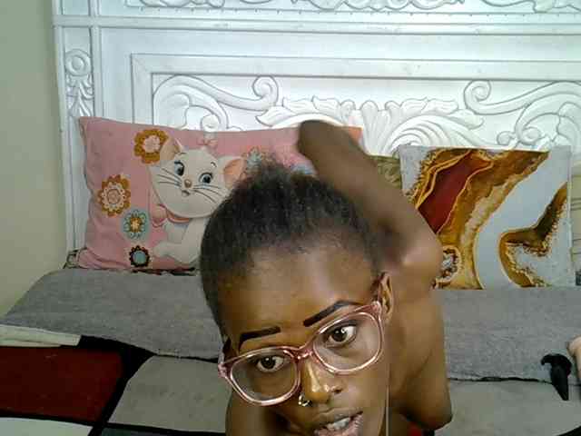 PetiteBunnny PetiteBunnny