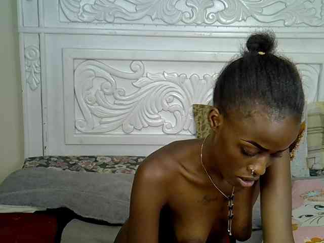 PetiteBunnny PetiteBunnny