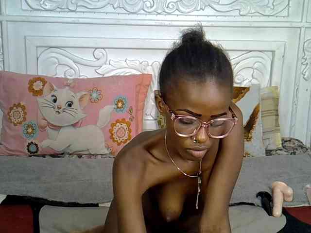 PetiteBunnny PetiteBunnny