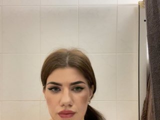 AlissaLexx Porn Show
