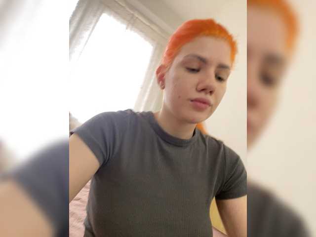 AlissaLexx's BongaCams show and profile