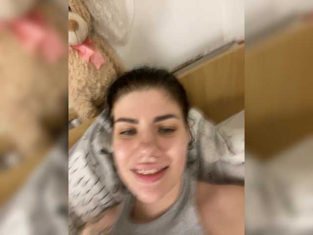 AlissaLexx's BongaCams show and profile