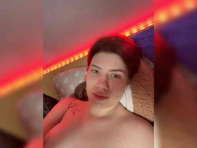 AlissaLexx Live Webcam on {site_name}