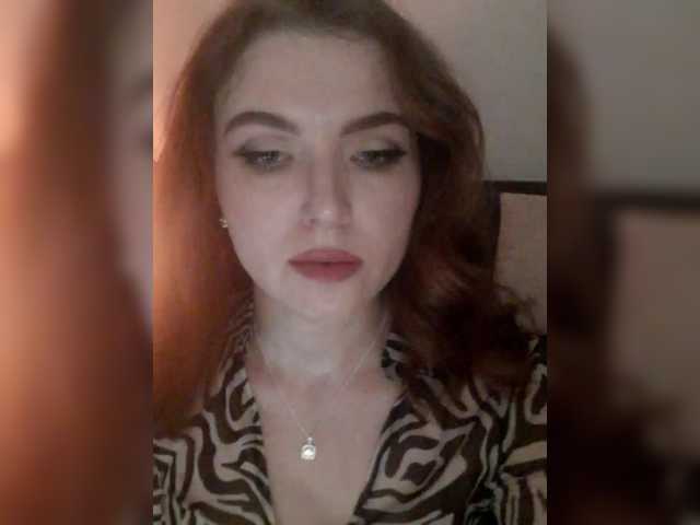 Cantii's BongaCams show and profile