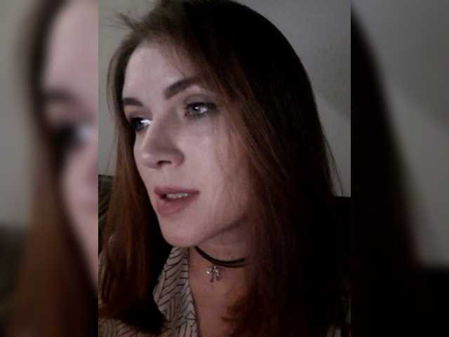 Cantii's BongaCams show and profile