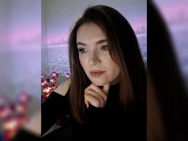 Cantii's BongaCams show and profile