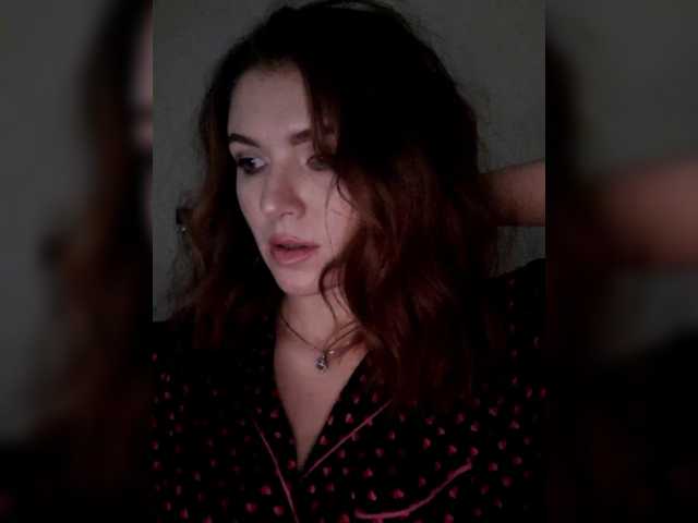 Cantii's BongaCams show and profile