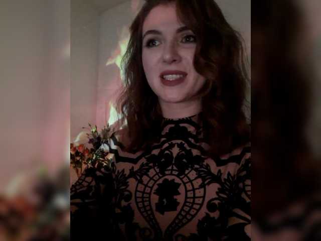 Cantii's BongaCams show and profile