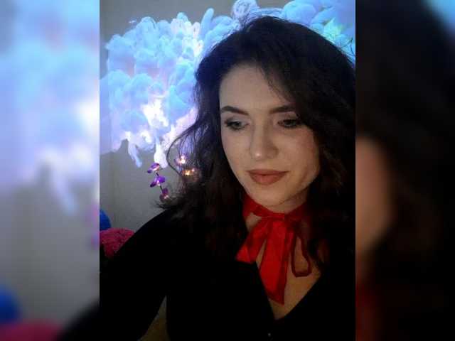 Cantii's BongaCams show and profile