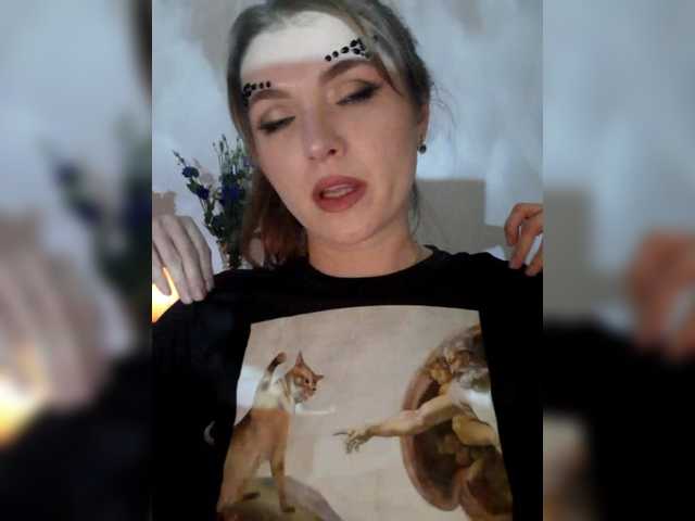 Cantii's BongaCams show and profile