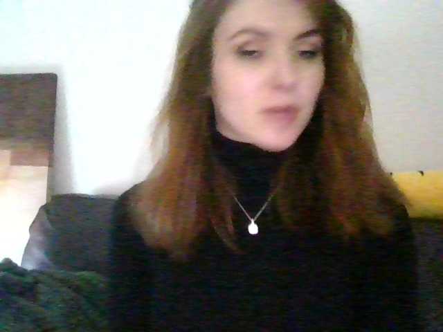 Cantii's BongaCams show and profile