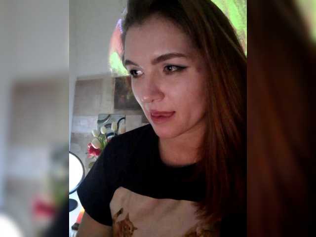 Cantii's BongaCams show and profile