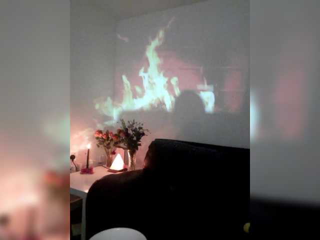 Cantii – webcam model profile photo