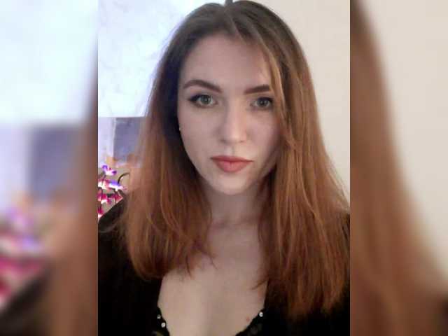 Cantii's BongaCams show and profile