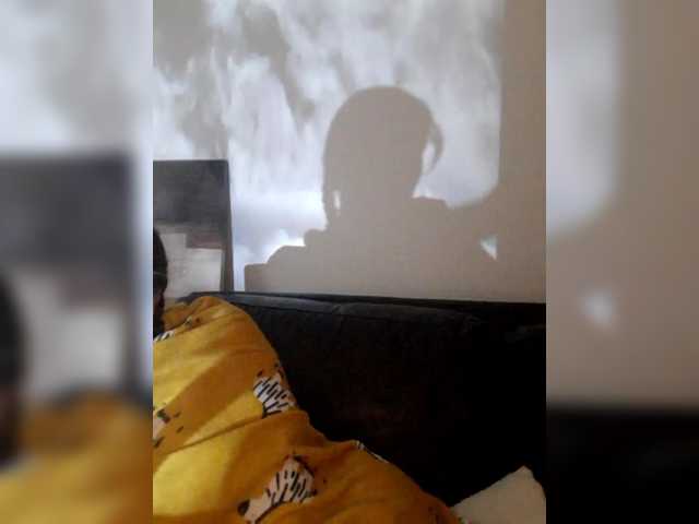 Cantii's BongaCams show and profile