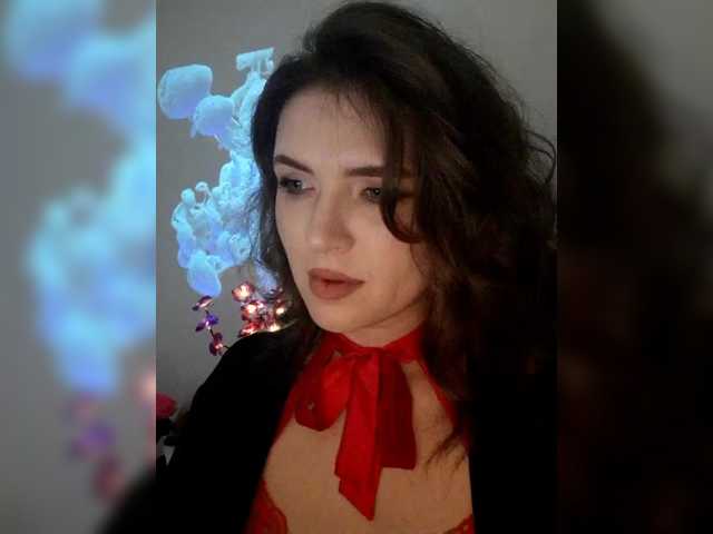 Cantii's BongaCams show and profile