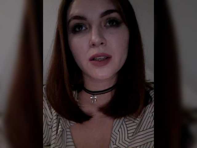 Cantii's BongaCams show and profile